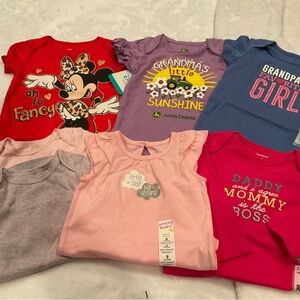 Baby Girl Onesies size 6/9 month